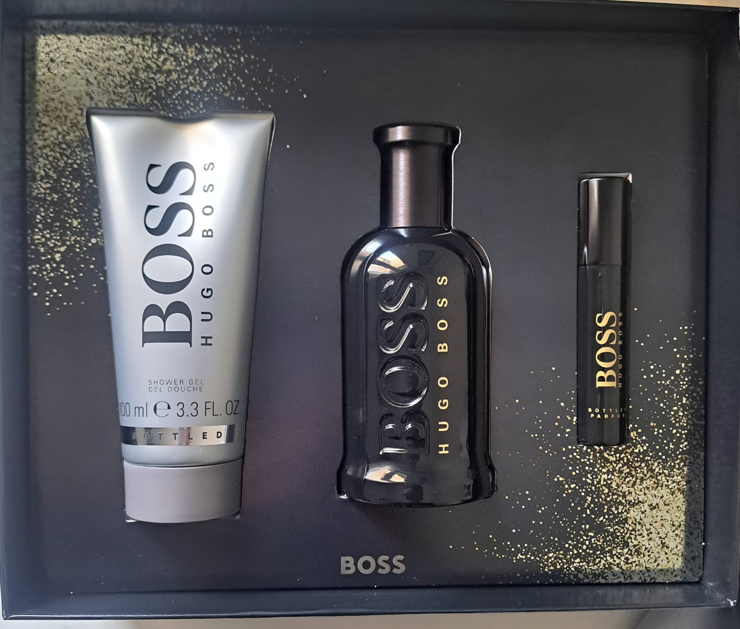 COFFRET-Hugo Boss-BOTTLED PARFUM-100ml+Gel Douche 100ml-(03 Pieces)